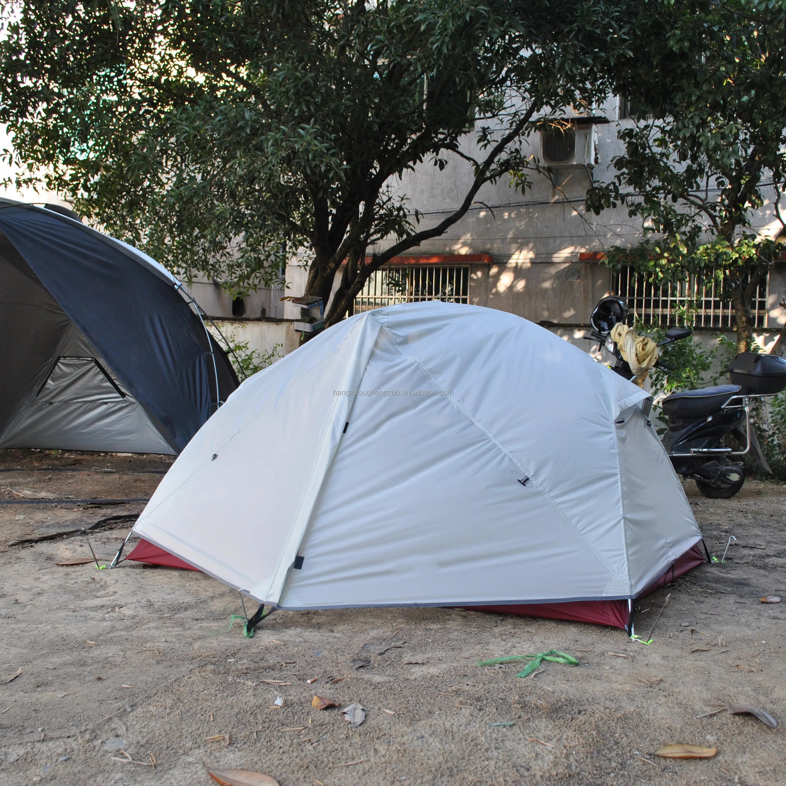 Ultralight 2-Person 4-Season Trek Tent